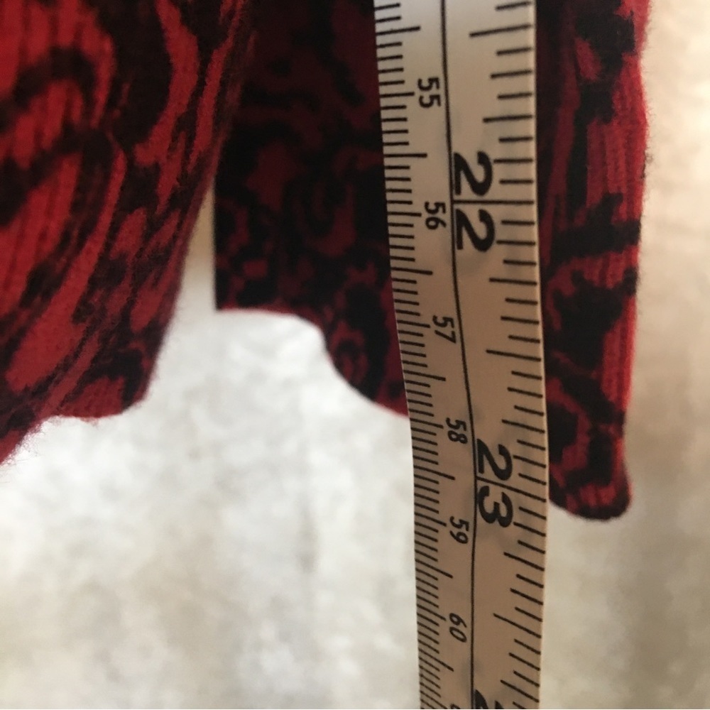 Basic Editions Button Down Cardigan In Red And Bl… - image 7